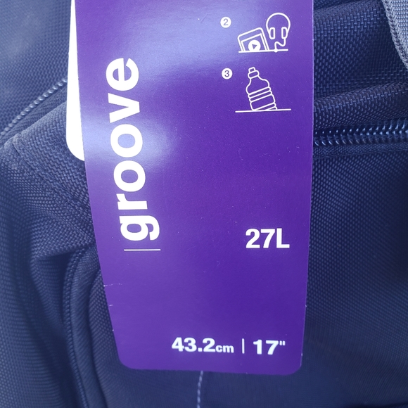 Targus Groove 27L Laptop Bacpack! - Picture 3 of 12